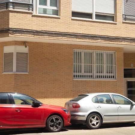 Zaragoza Y Sus 2 Catedrales Apartment Exterior photo